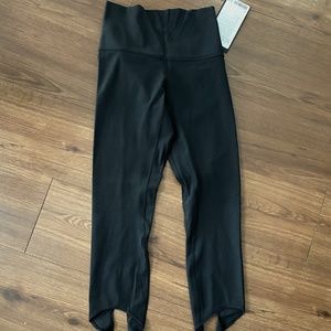 Lululemon Align HR Crop 21" *Love Knot